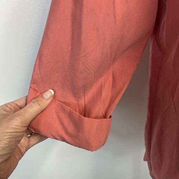 Chico's Shirt Blouse sz 10 12/2 Santa Fe Coral Secret Silk Career Casual Pockets - Picture 4 of 8
